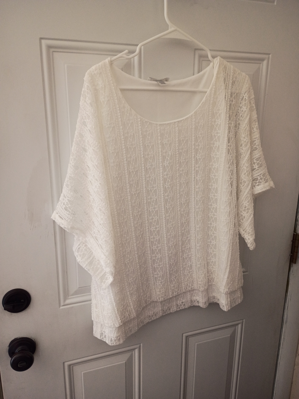 dressbarn White Lace Boxy Tunic Top